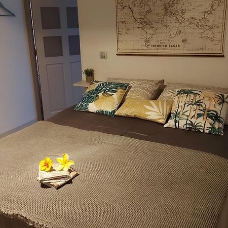 Studio Vaimiti Pour 2 Personnes Vue Mer Et Moorea Faaa Exteriör bild