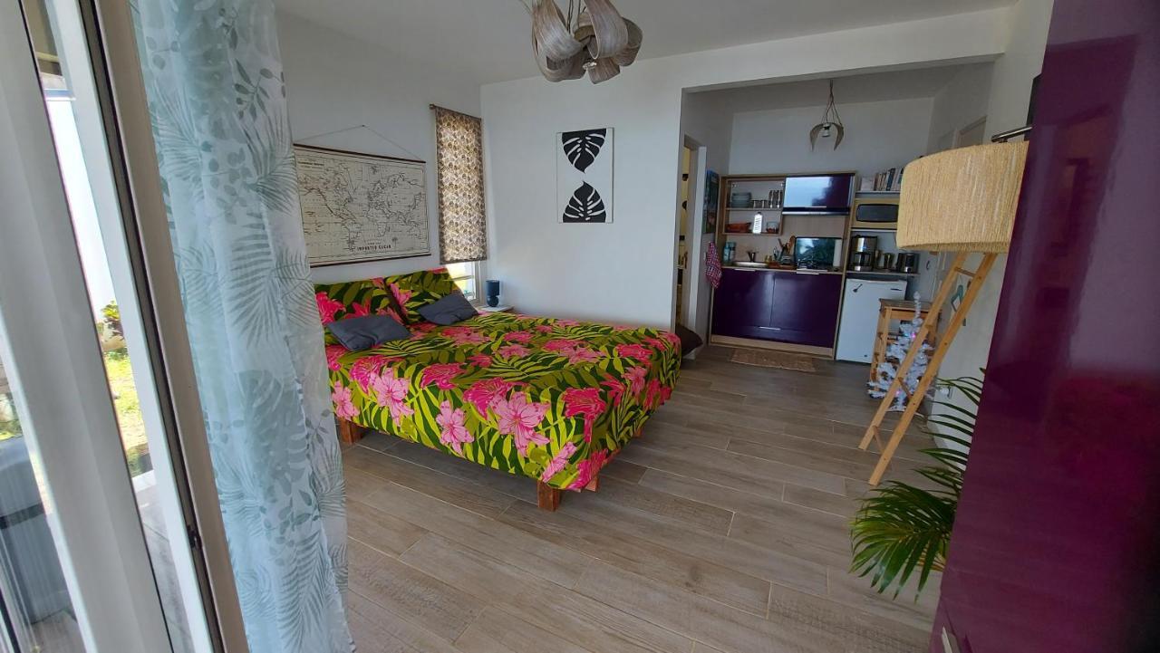 Studio Vaimiti Pour 2 Personnes Vue Mer Et Moorea Faaa Exteriör bild